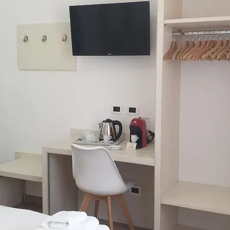 Le Di Libero E Roberta 4*