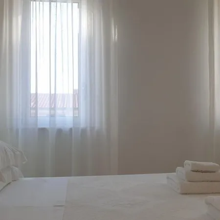 Le Di Libero E Roberta