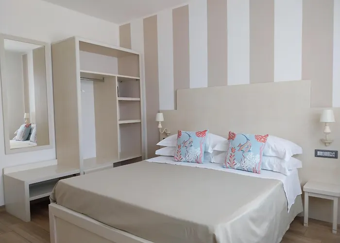 Le Di Libero E Roberta B&B 파르겔리아