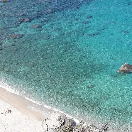 Le Di Libero E Roberta Bed & Breakfast Parghelia