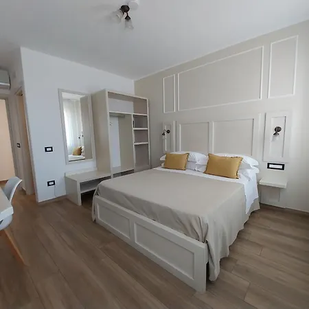 Bed & Breakfast Le Di Libero E Roberta 4*