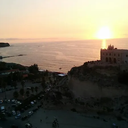 Le Di Libero E Roberta Bed & Breakfast Parghelia